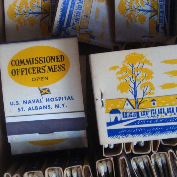 U.S. NAVAL HOSPITAL COMMISSIONED OFFICERS' MESS Matchbook Covers St. Albans, NY - Picture 3 of 5